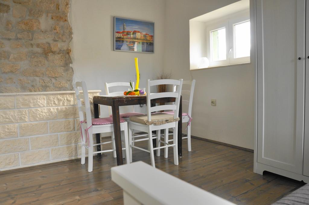 Apartment Ana Trogir Zimmer foto